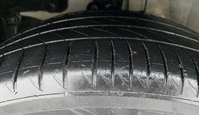 2016 Honda BR-V 1.5 i-VTEC VX, Petrol, Manual, 27,892 km, Left Front Tyre Tread