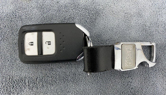 2016 Honda BR-V 1.5 i-VTEC VX, Petrol, Manual, 27,892 km, Key Close Up