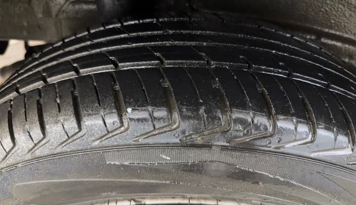 2021 Maruti New Wagon-R LXI CNG 1.0, CNG, Manual, 73,927 km, Right Rear Tyre Tread