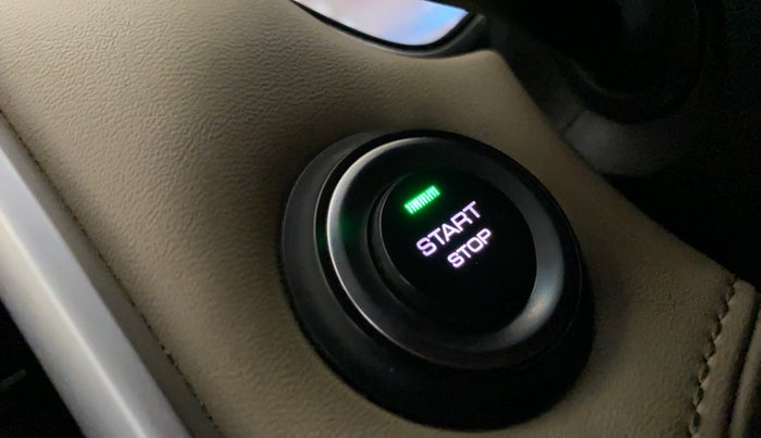 2021 MG HECTOR SHARP 1.5 DCT PETROL, Petrol, Automatic, 56,859 km, Keyless Start/ Stop Button