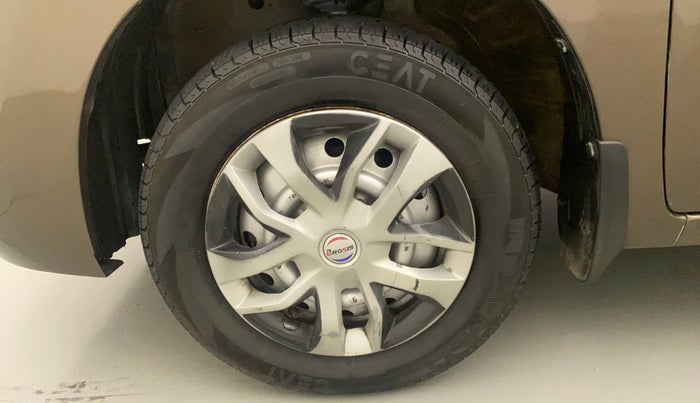 2015 Maruti Wagon R 1.0 LXI CNG, CNG, Manual, 47,540 km, Left Front Wheel