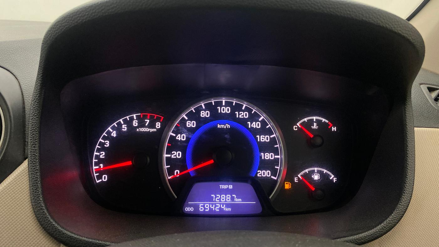 2017 Hyundai Grand i10 SPORTZ 1.2 KAPPA VTVT, Petrol, Manual, 69,386 km, Odometer Image