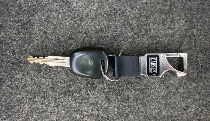 2008 Maruti Wagon R LXI, Petrol, Manual, 56,594 km, Key Close Up