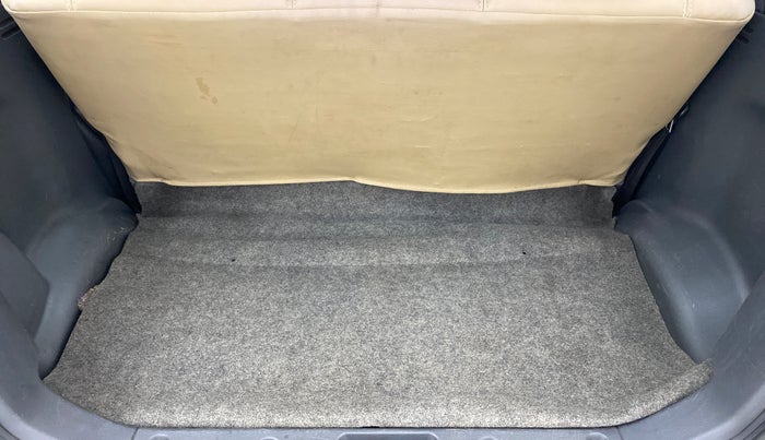 2008 Maruti Wagon R LXI, Petrol, Manual, 56,594 km, Boot Inside