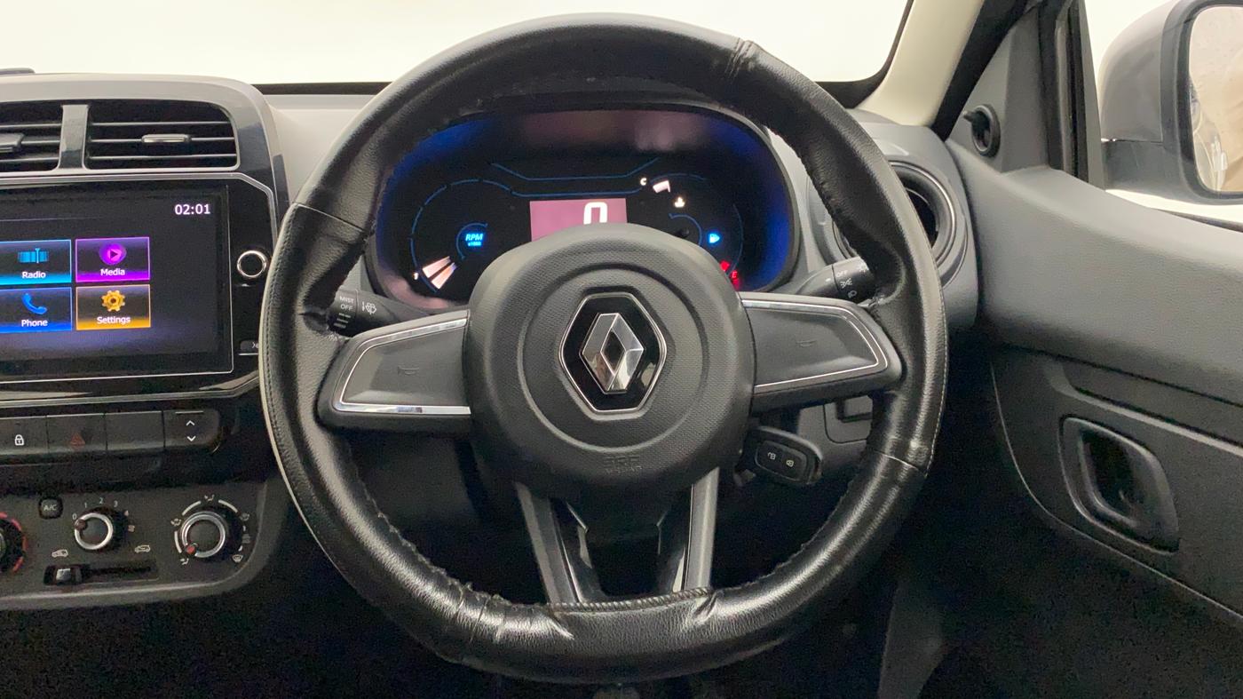 2020 Renault Kwid RXT 1.0 (O), Petrol, Manual, 19,574 km, Steering Wheel Close Up