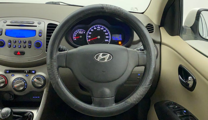 2013 Hyundai i10 SPORTZ 1.2, Petrol, Manual, 31,928 km, Steering Wheel Close Up