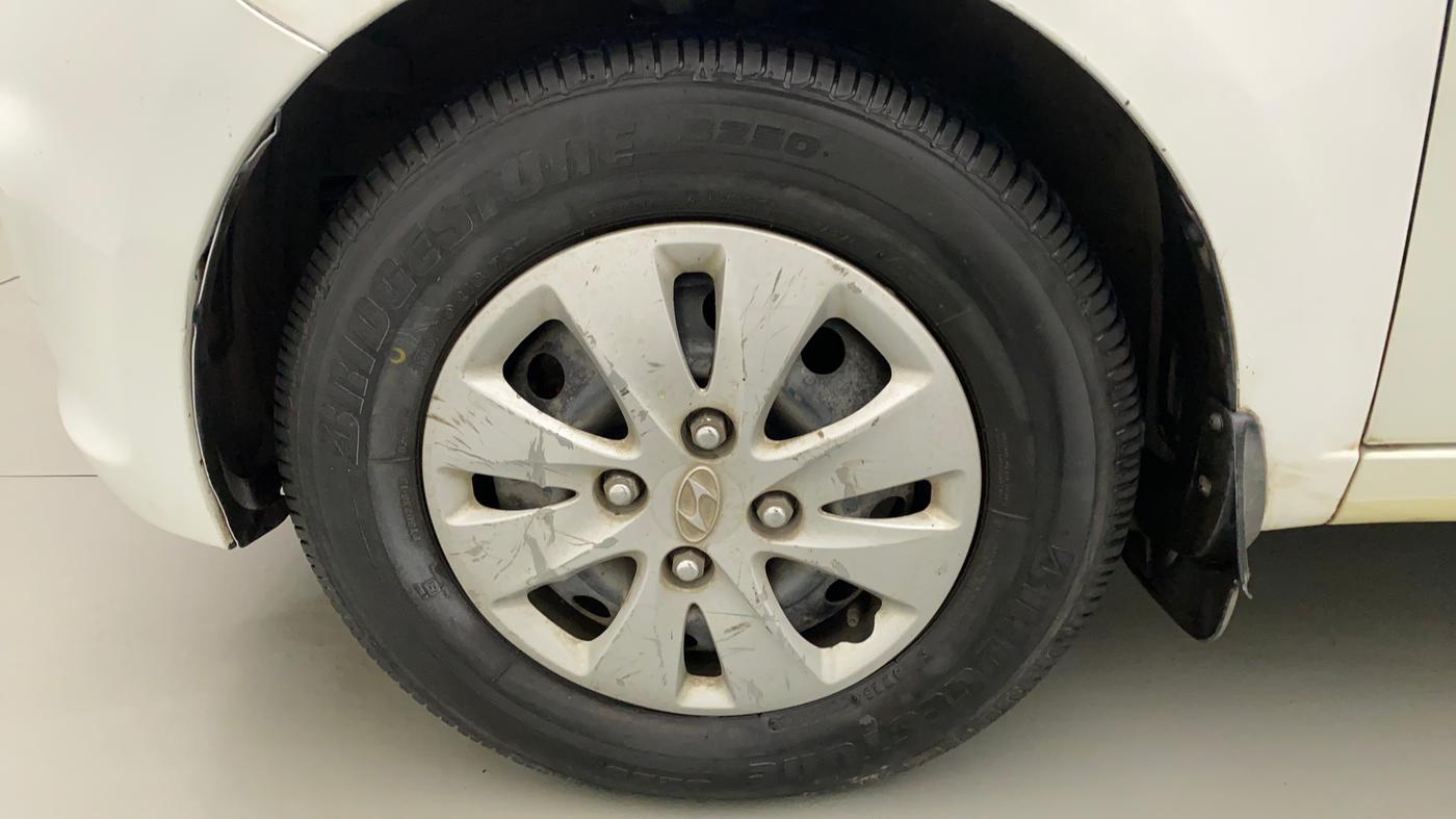 2013 Hyundai i10 SPORTZ 1.2, Petrol, Manual, 31,928 km, Left Front Wheel