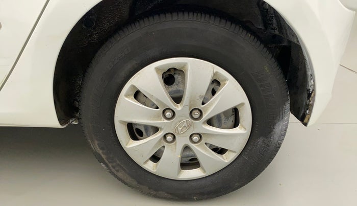 2013 Hyundai i10 SPORTZ 1.2, Petrol, Manual, 31,928 km, Left Rear Wheel