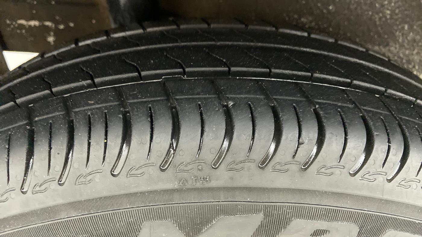 2020 Maruti S PRESSO VXI OPT AGS, Petrol, Automatic, 23,902 km, Right Rear Tyre Tread