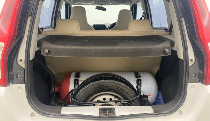 2021 Maruti New Wagon-R LXI CNG (O) 1.0, CNG, Manual, 62,501 km, Boot Inside
