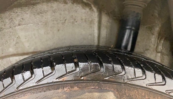 2021 Maruti New Wagon-R LXI CNG (O) 1.0, CNG, Manual, 62,501 km, Left Rear Tyre Tread