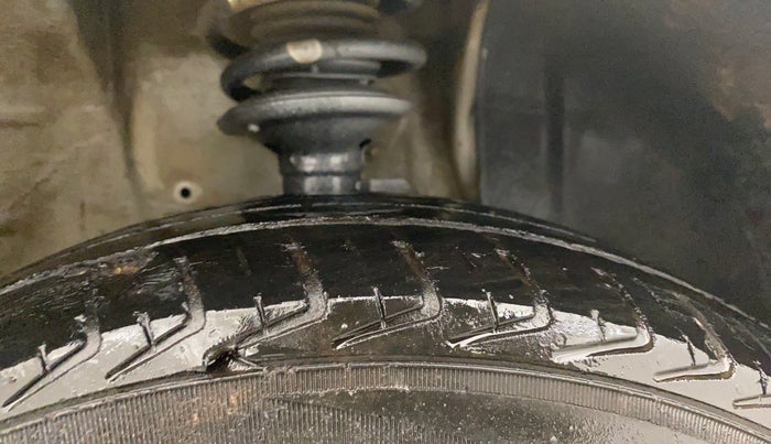 2021 Maruti New Wagon-R LXI CNG (O) 1.0, CNG, Manual, 62,501 km, Right Front Tyre Tread