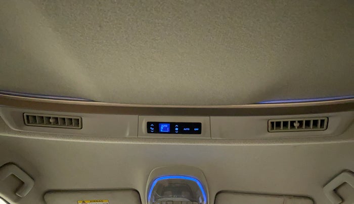 2017 Toyota Innova Crysta 2.8 ZX AT 7 STR, Diesel, Automatic, 99,207 km, Rear AC Vents