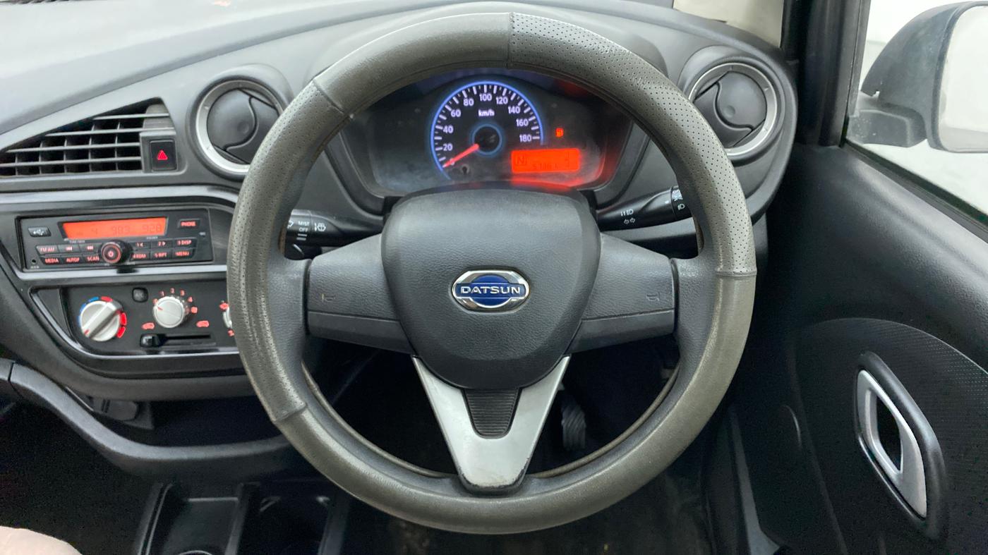 2018 Datsun Redi Go 1.0 T(O) AT, Petrol, Automatic, 57,361 km, Steering Wheel Close Up