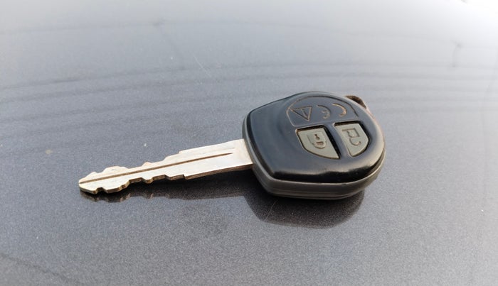 2021 Maruti S PRESSO VXI+, Petrol, Manual, 84,227 km, Key Close Up
