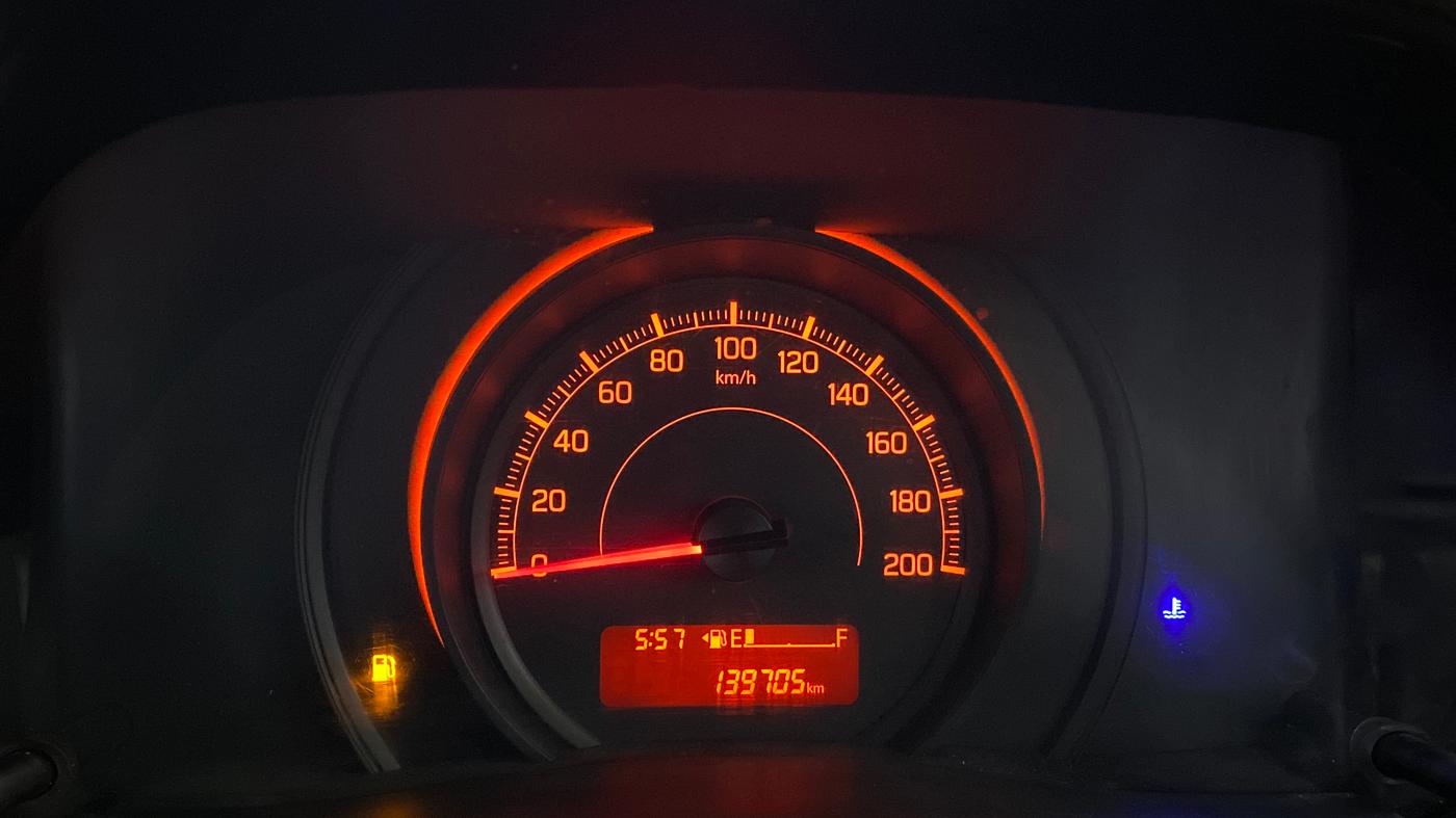 2022 Maruti Swift LXI, Petrol, Manual, 1,39,698 km, Odometer Image