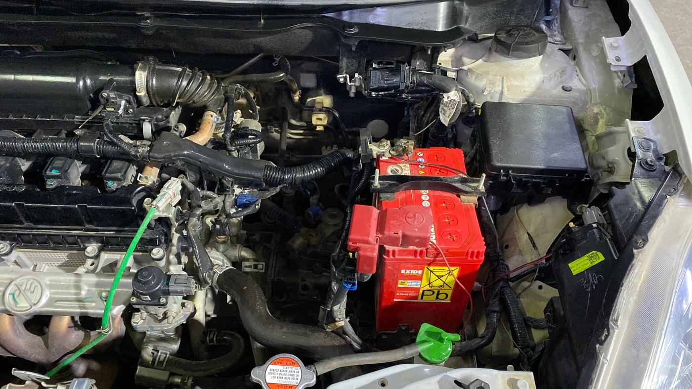 2022 Maruti Swift LXI, Petrol, Manual, 1,39,698 km, Engine View - Left