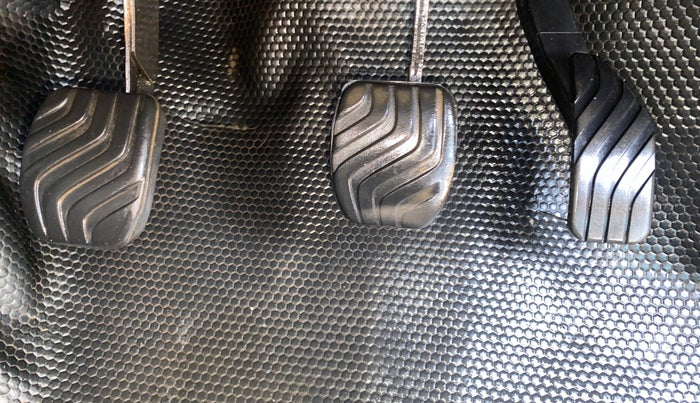 2020 Renault Kwid CLIMBER 1.0 (O), Petrol, Manual, 98,365 km, Pedals