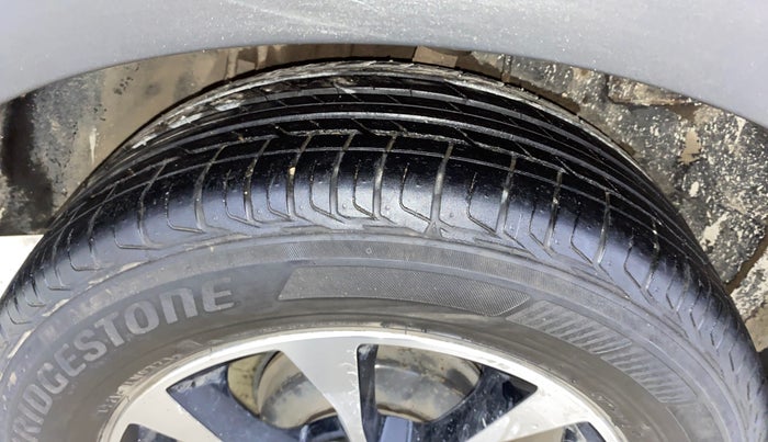 2021 Tata NEXON XZA PLUS (O) PETROL, Petrol, Automatic, 60,391 km, Right Rear Tyre Tread