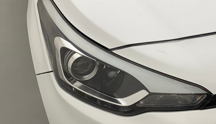2016 Hyundai Elite i20 ASTA 1.2 (O), Petrol, Manual, 87,298 km, Right headlight - Minor scratches