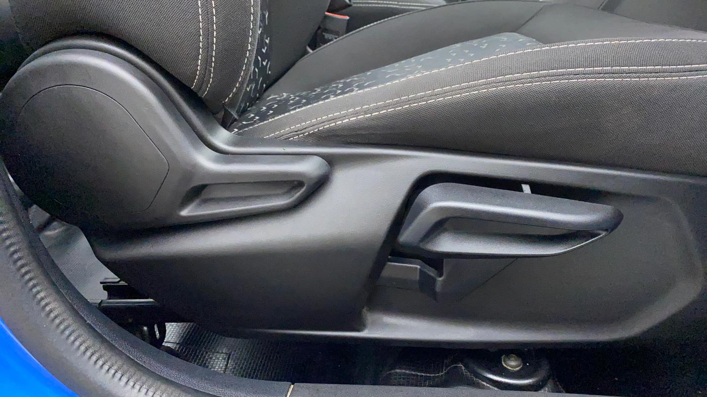 2020 Tata Tiago XZA+ 1.2 RTN, Petrol, Automatic, 87,550 km, Driver Side Adjustment Panel