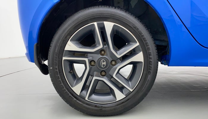 2020 Tata Tiago XZA+ 1.2 RTN, Petrol, Automatic, 87,550 km, Right Rear Wheel