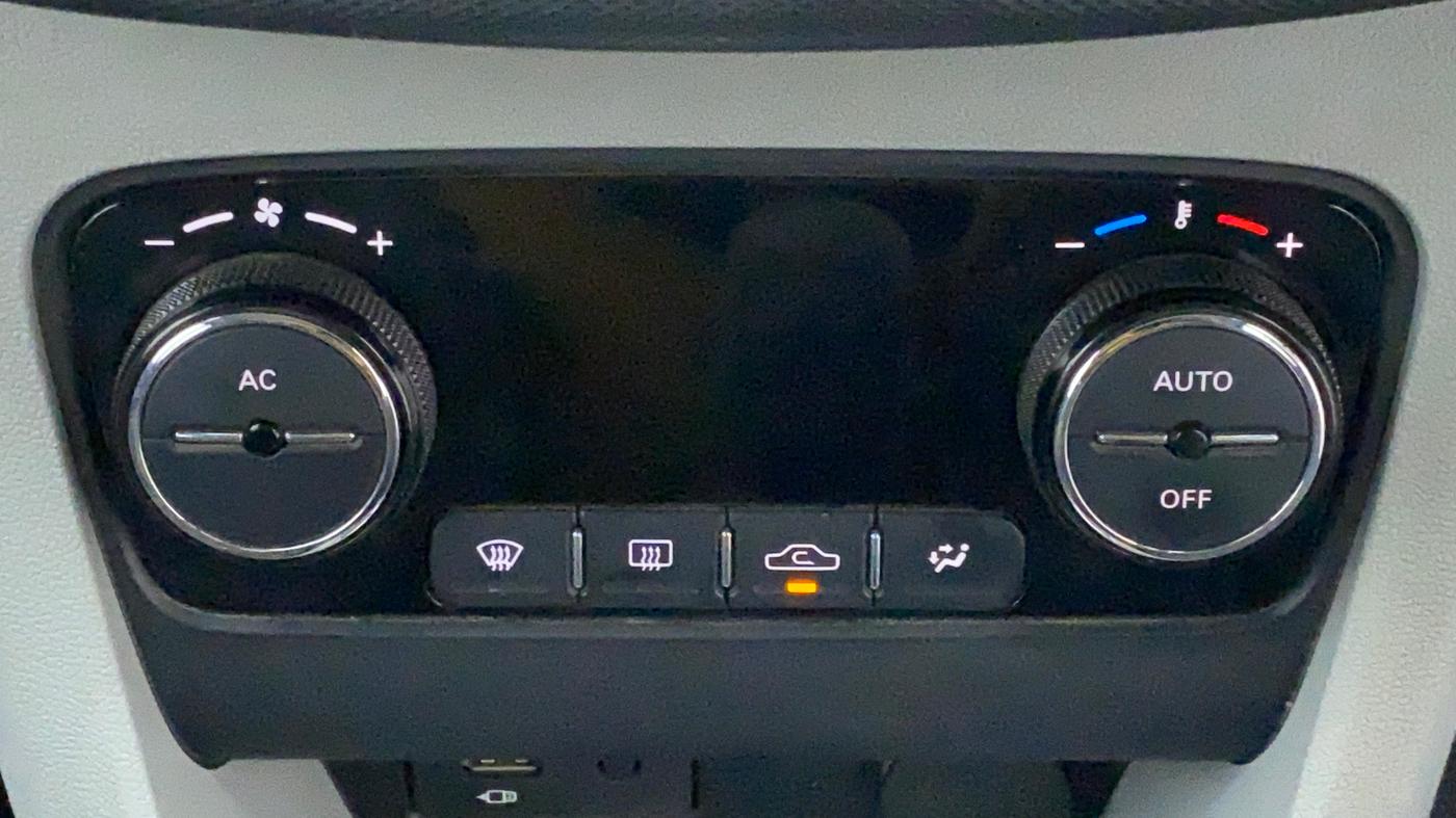 2020 Tata Tiago XZA+ 1.2 RTN, Petrol, Automatic, 87,550 km, Automatic Climate Control