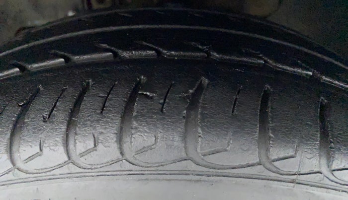 2020 Tata Tiago XZA+ 1.2 RTN, Petrol, Automatic, 87,550 km, Left Front Tyre Tread