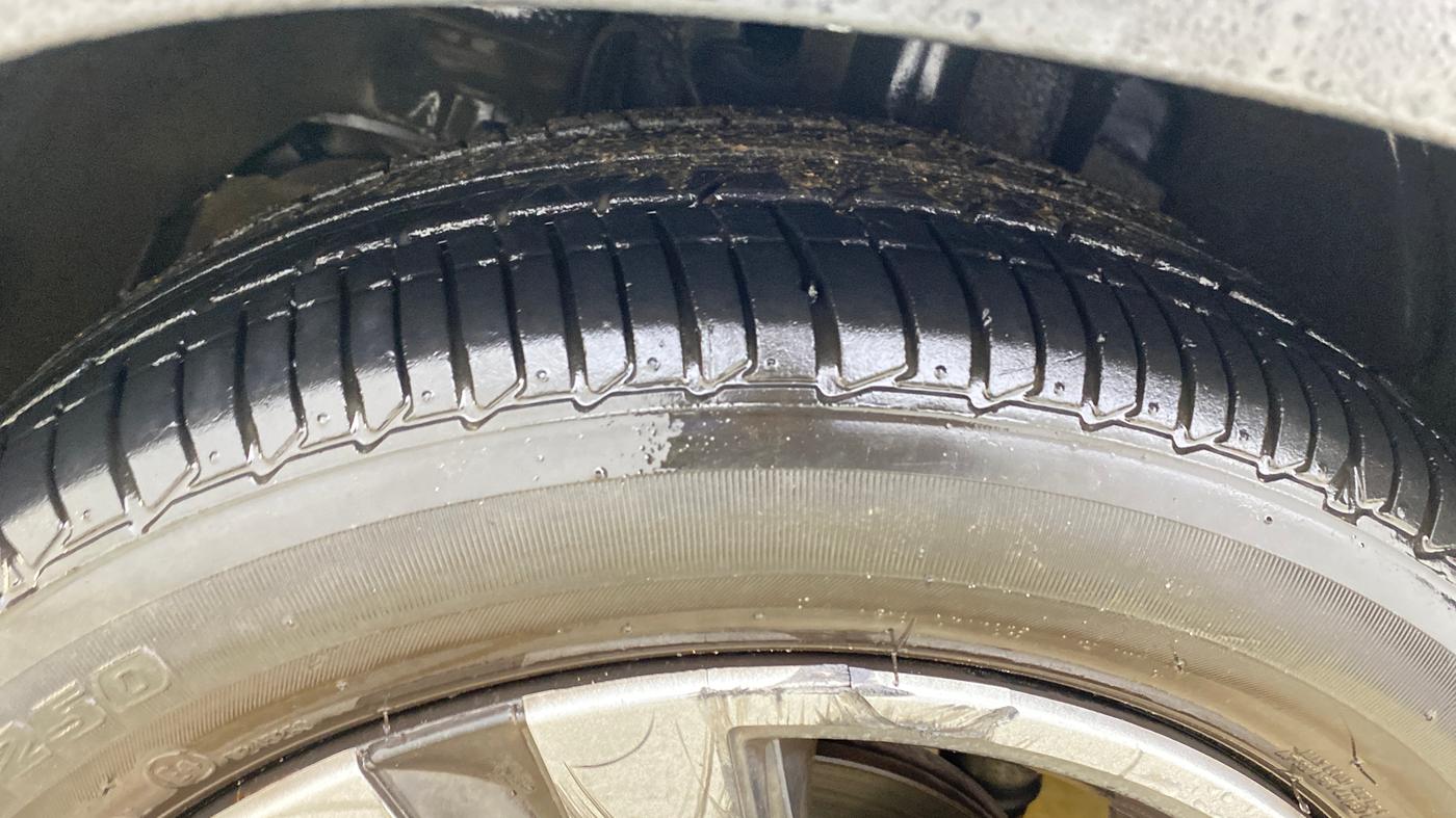 2023 Tata TIAGO NRG XZ AMT, Petrol, Automatic, 34,809 km, Left Front Tyre Tread