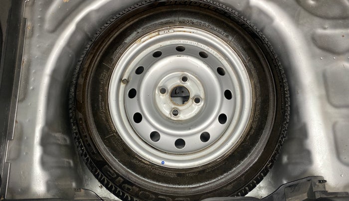 2019 Maruti Swift LXI, Petrol, Manual, 59,574 km, Spare Tyre