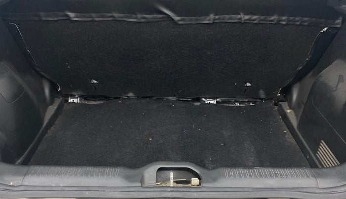 2019 Maruti Swift LXI, Petrol, Manual, 59,574 km, Boot Inside