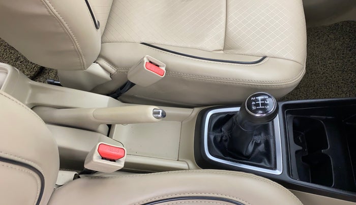 2021 Maruti Dzire VXI, Petrol, Manual, 61,669 km, Gear Lever