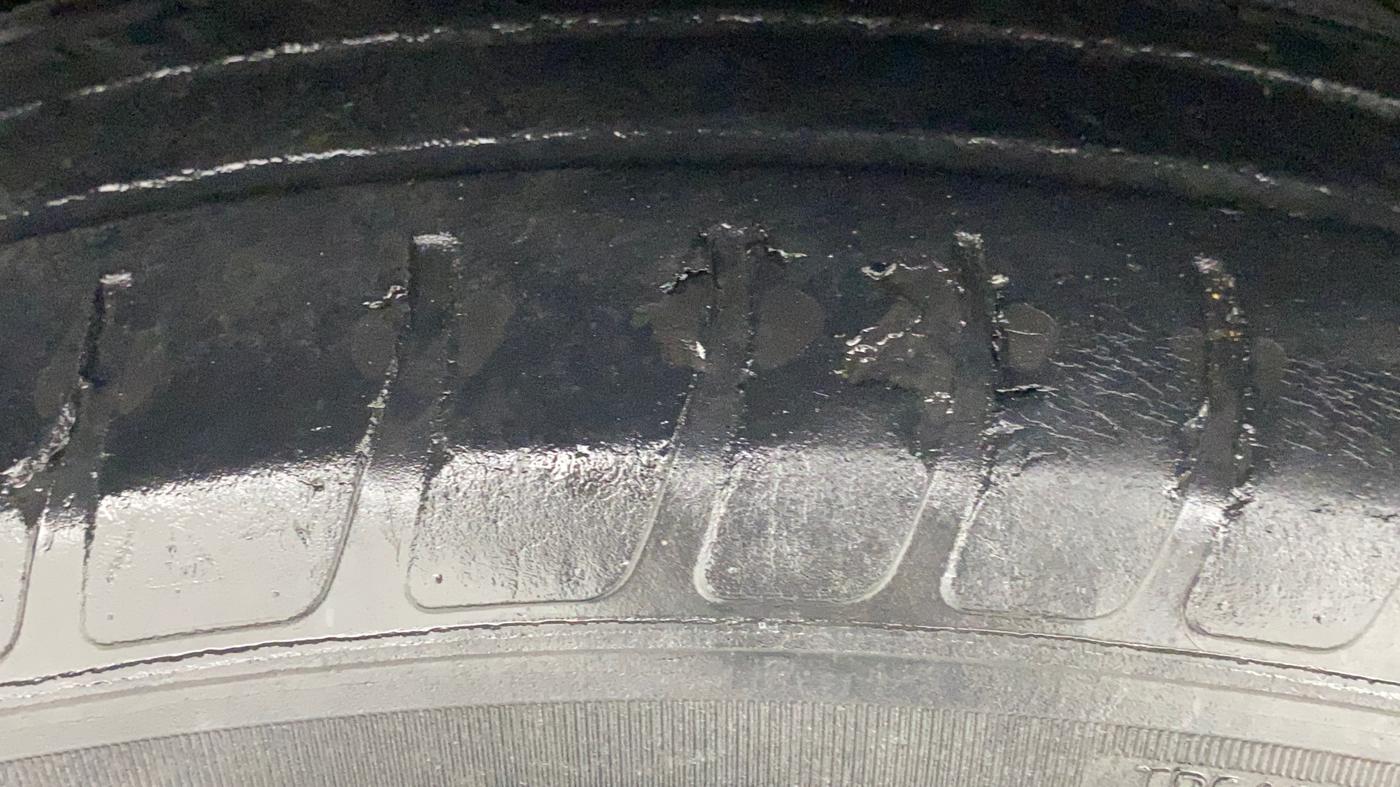 2021 Maruti Dzire VXI, Petrol, Manual, 61,669 km, Right Rear Tyre Tread