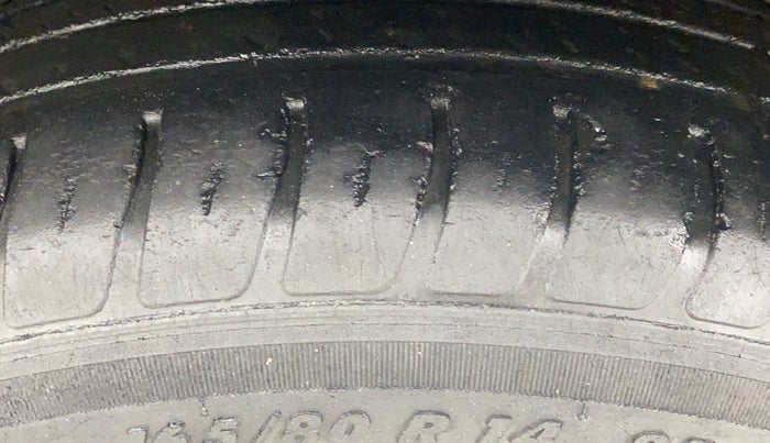 2021 Maruti Dzire VXI, Petrol, Manual, 61,669 km, Left Front Tyre Tread
