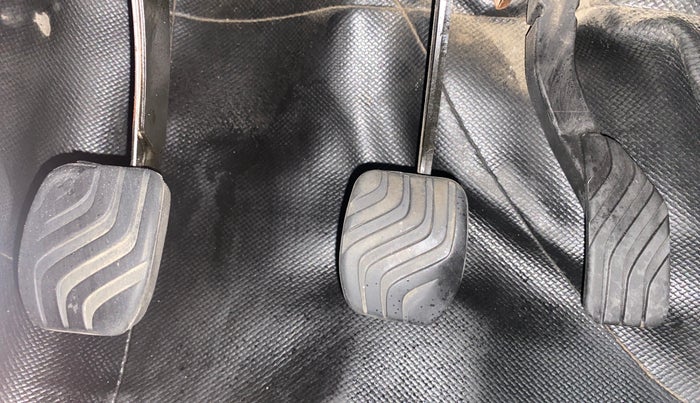 2018 Renault Kwid CLIMBER 1.0, Petrol, Manual, 52,261 km, Pedals