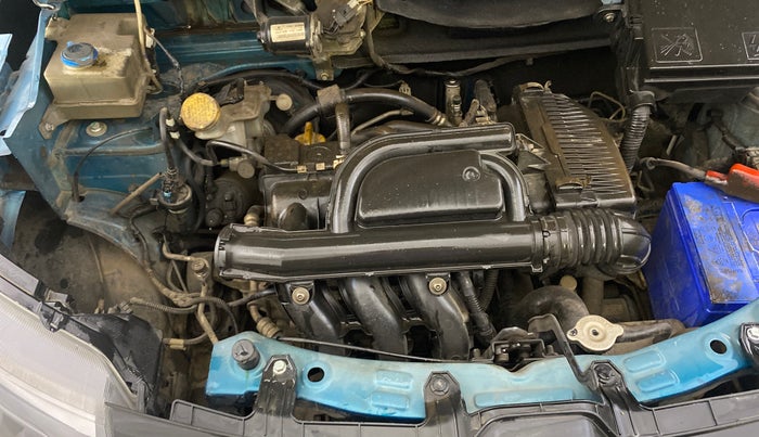 2021 Renault Kwid RXT 1.0 AMT (O), Petrol, Automatic, 33,960 km, Engine View - Right