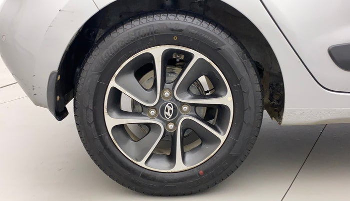 2018 Hyundai Grand i10 ASTA 1.2 KAPPA VTVT, Petrol, Manual, 64,514 km, Right Rear Wheel