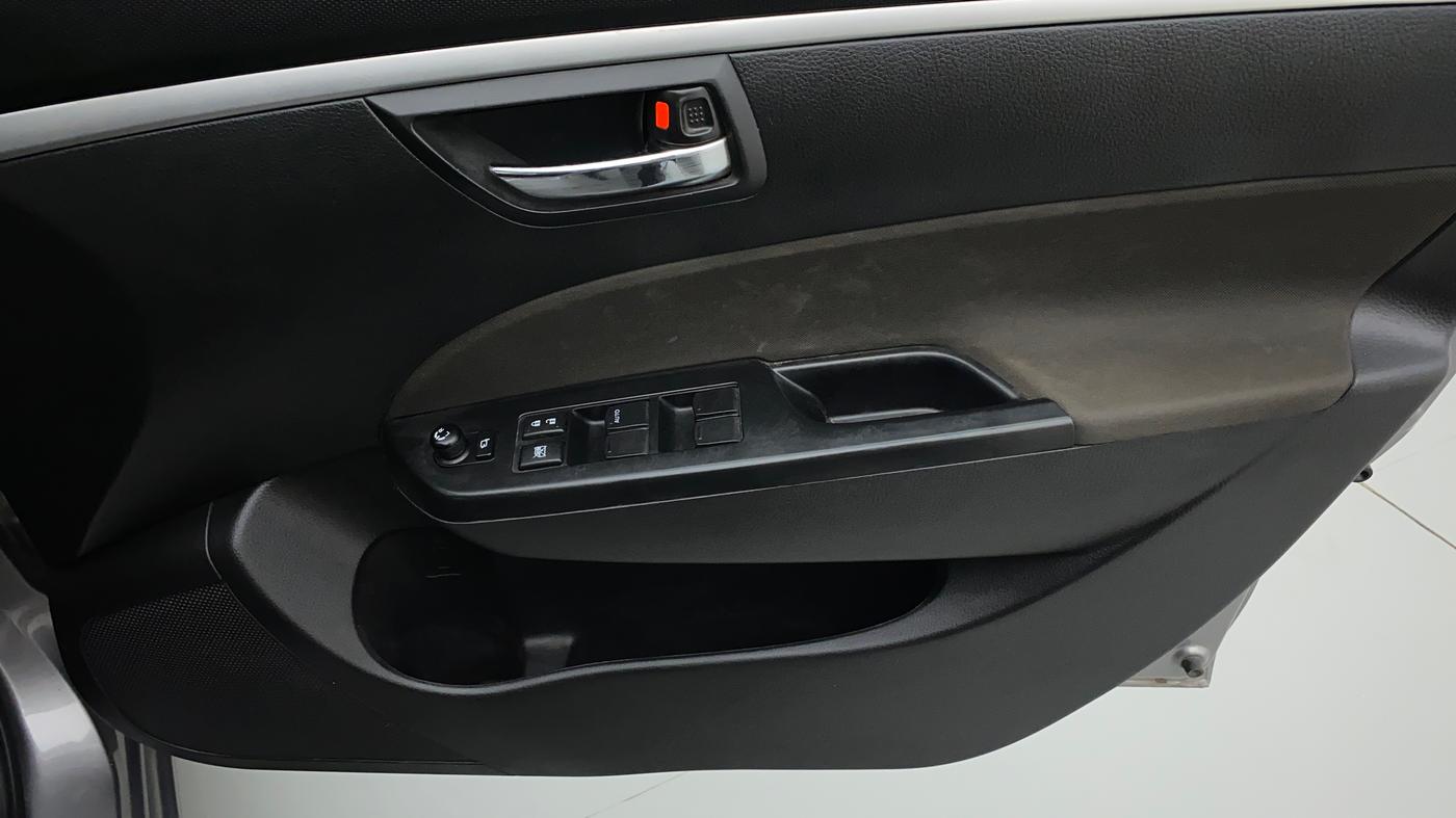 2017 Maruti Swift VXI OPT, Petrol, Manual, 14,361 km, Driver Side Door Panels Control