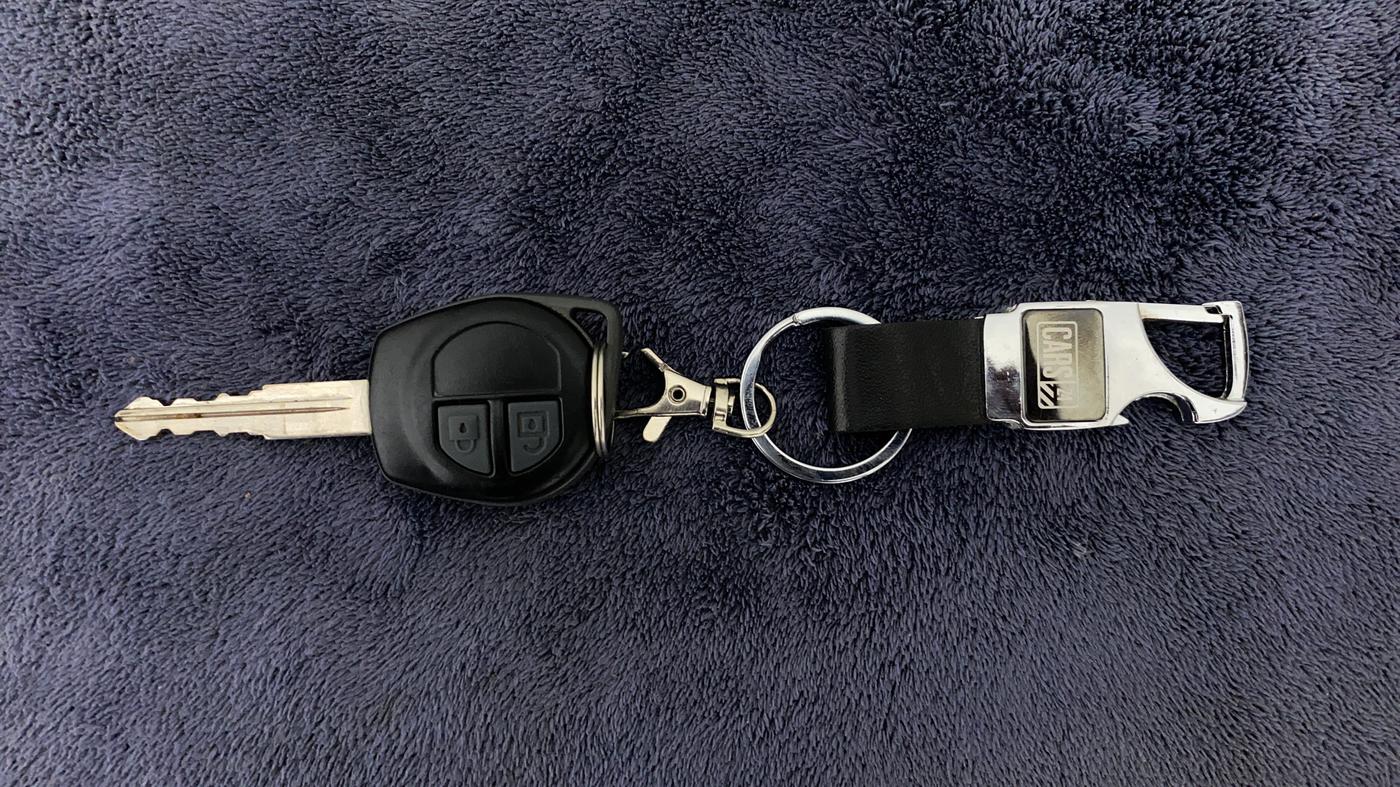2017 Maruti Swift VXI OPT, Petrol, Manual, 14,361 km, Key Close Up