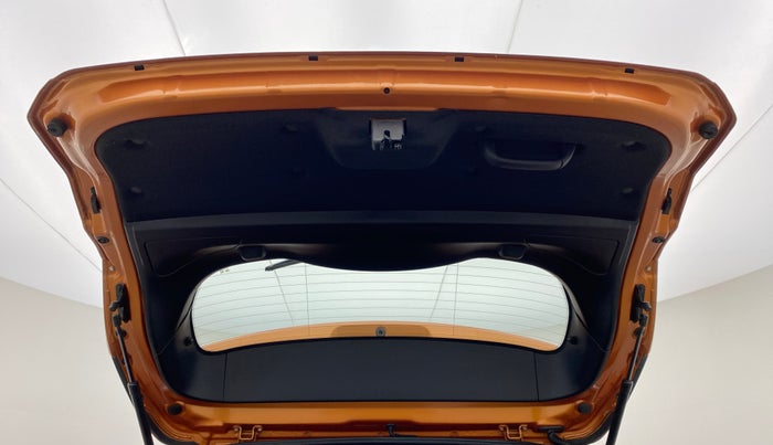 2019 Tata Harrier XZ 2.0L Kryotec, Diesel, Manual, 36,857 km, Boot Door Open
