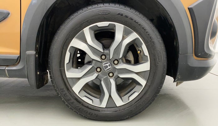 2017 Honda WR-V 1.2 i-VTEC VX MT, Petrol, Manual, 33,838 km, Right Front Wheel
