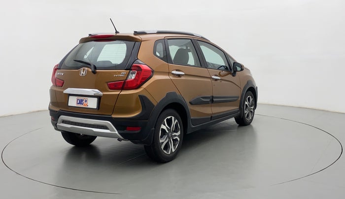 2017 Honda WR-V 1.2 i-VTEC VX MT, Petrol, Manual, 33,838 km, Right Back Diagonal