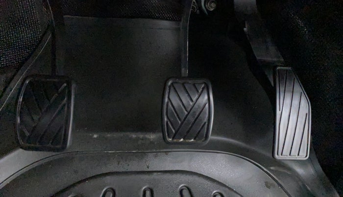 2020 Maruti S PRESSO VXI PLUS, Petrol, Manual, 76,494 km, Pedals