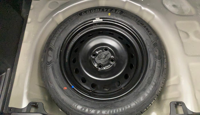 2024 Toyota Urban Cruiser Taisor V 1.0 Petrol AT, Petrol, Automatic, 25,543 km, Spare Tyre