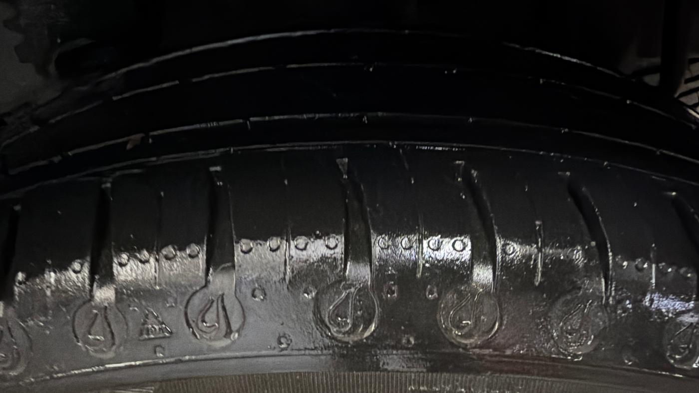 2024 Tata TIGOR XZA Plus iCNG , CNG, Automatic, 32,813 km, Left Rear Tyre Tread