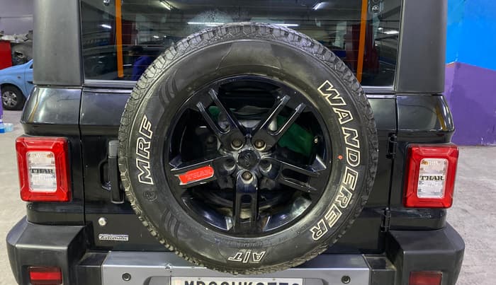 2021 Mahindra Thar LX PETROL HT 4WD AT, Petrol, Automatic, 29,267 km, Spare Tyre