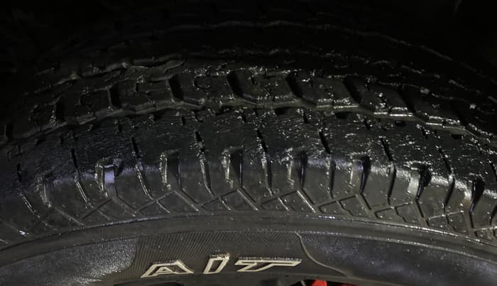 2021 Mahindra Thar LX PETROL HT 4WD AT, Petrol, Automatic, 29,267 km, Left Front Tyre Tread