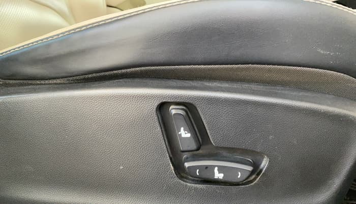2021 MG HECTOR SHARP 1.5 PETROL CVT, Petrol, Automatic, 50,581 km, Driver Side Adjustment Panel