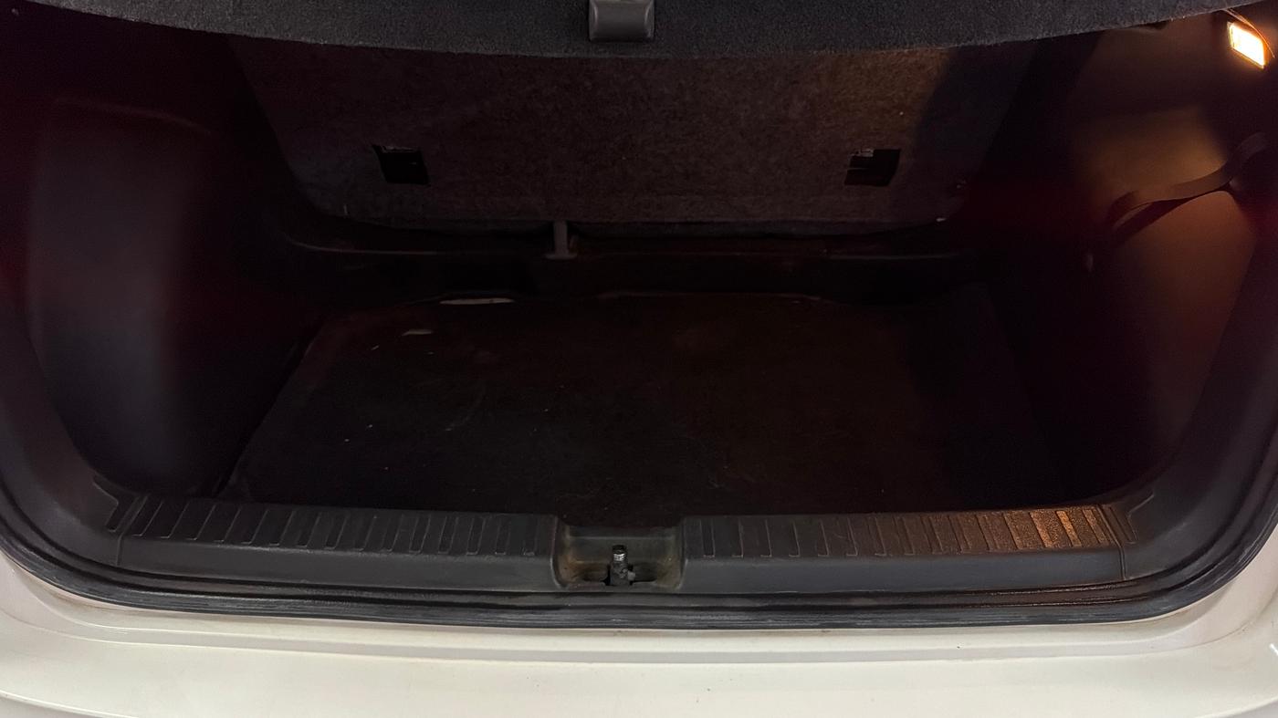 2023 Skoda KUSHAQ Active plus 1.0 TSI , Petrol, Manual, 80,219 km, Boot Inside