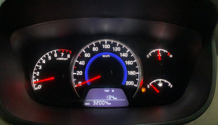 2018 Hyundai Grand i10 SPORTZ 1.2 KAPPA VTVT, Petrol, Manual, 31,995 km, Odometer Image